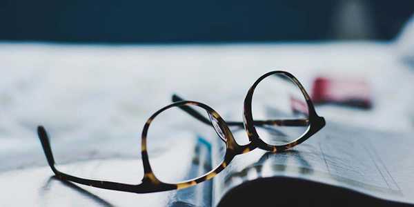 Can't Visit Stores? Buy Prescription Glasses Online with Ease
