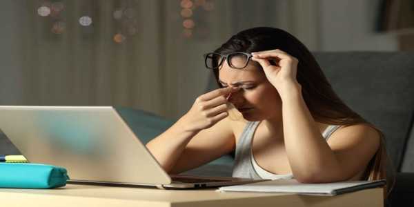 Screen Time and Eye Fatigue: Habits That Actually Help